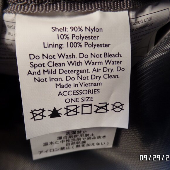 Eddie Bauer Sling Pack Excellent Unused Condition Phone Holder Several Pockets - Picture 6 of 15